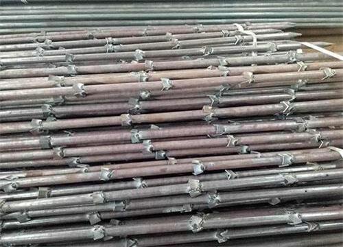 灵丘隧道钢花管